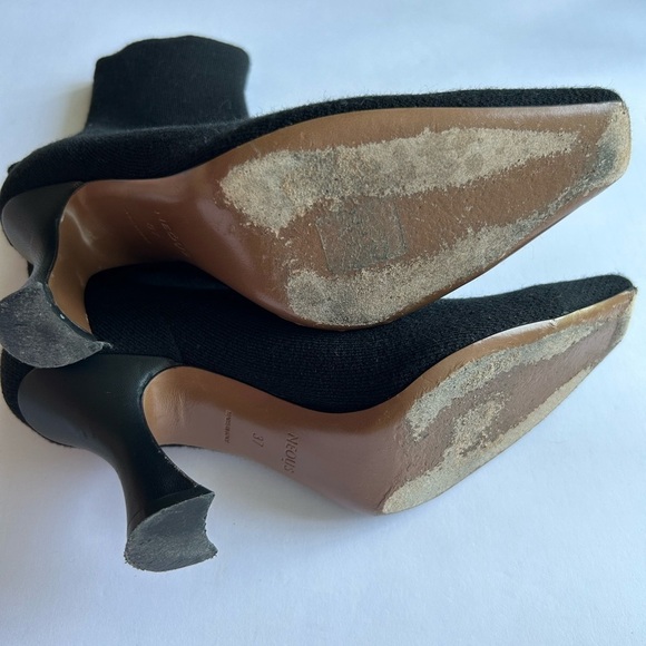 Neous Ran Knit Wool Ankle Boots - Picture 13 of 13